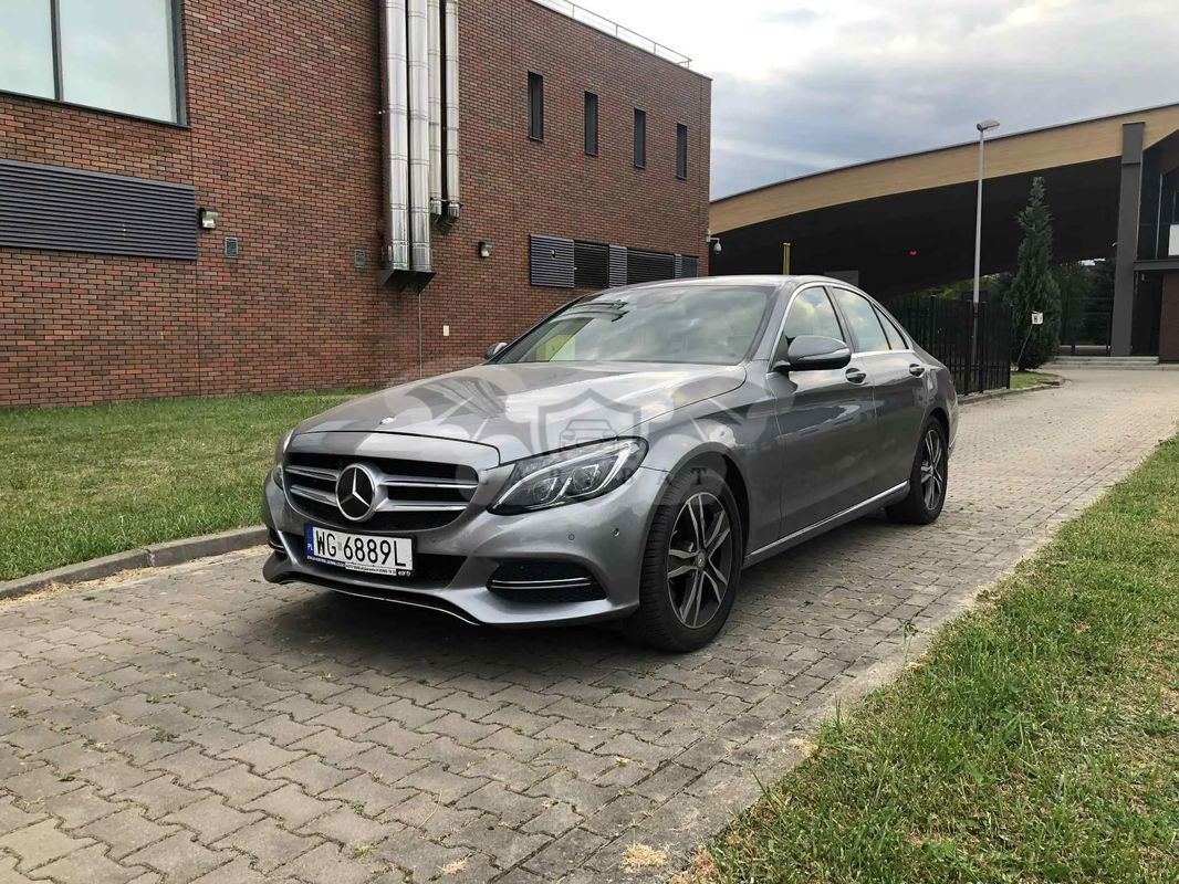 Mercedes-Benz C W205 200 4-Matic 7G-TRONIC 2015