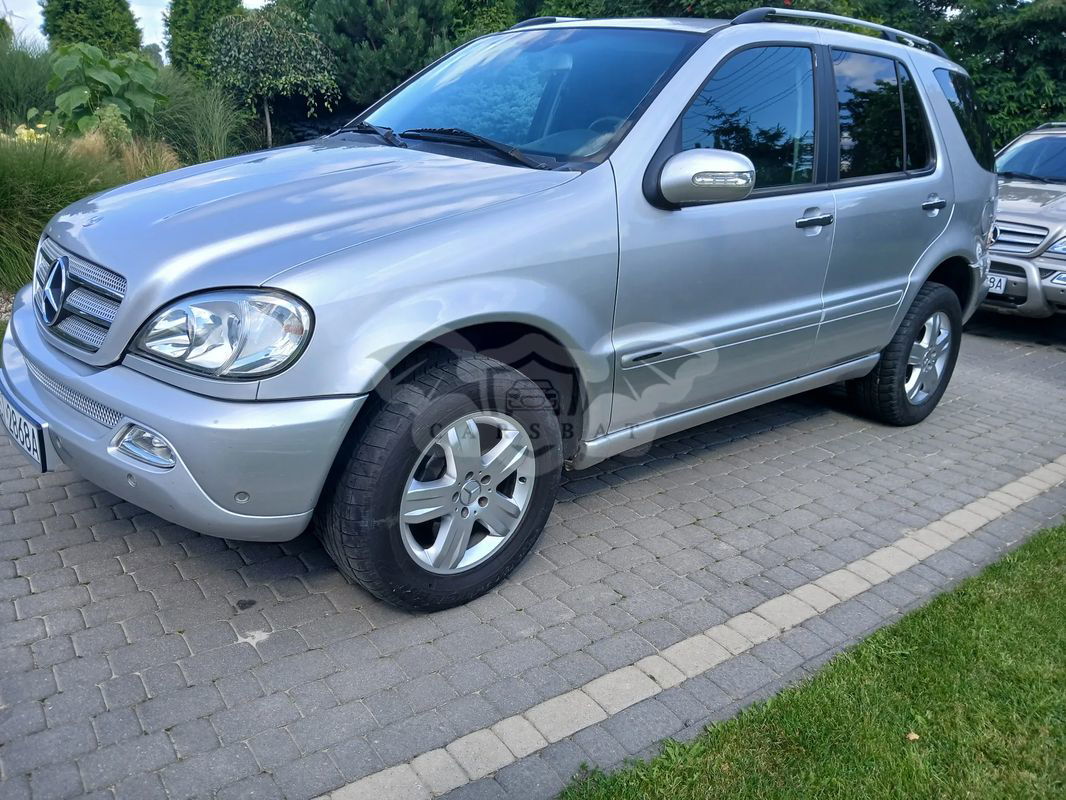 Mercedes-Benz ML W163 2005