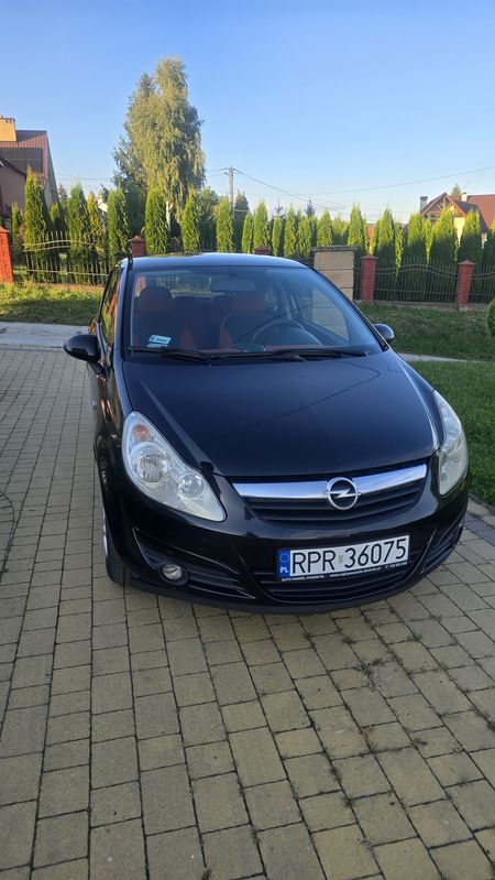 Opel Corsa D 1.2 16V Essentia 2006
