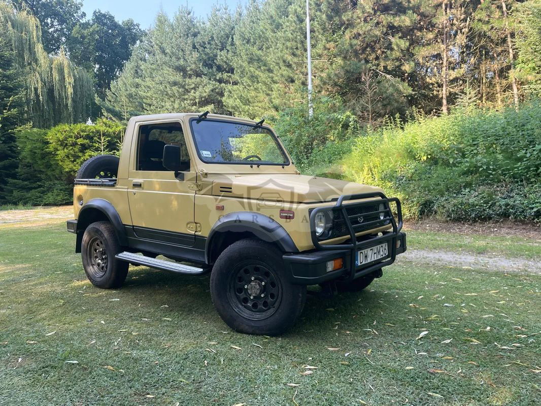 Suzuki SJ-Samurai 1995
