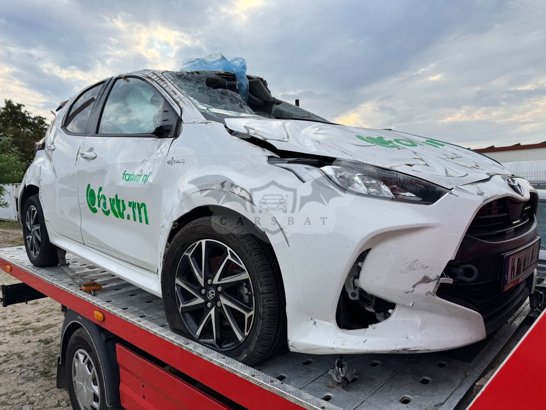 Toyota Yaris IV Hybrid 1.5 Comfort 2023