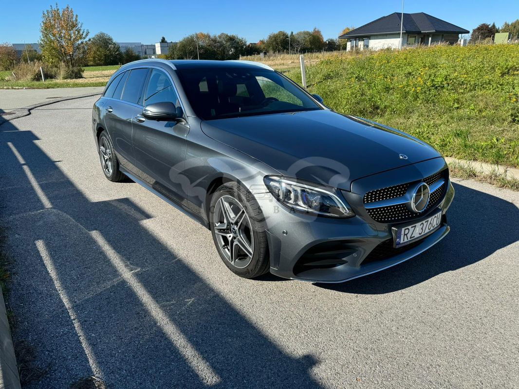 Mercedes-Benz C W205 220 d 4MATIC 9G-TRONIC 2019