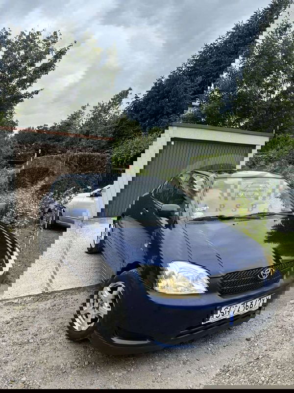 Toyota Corolla Seria E12 1.4 VVT-i Base 2003