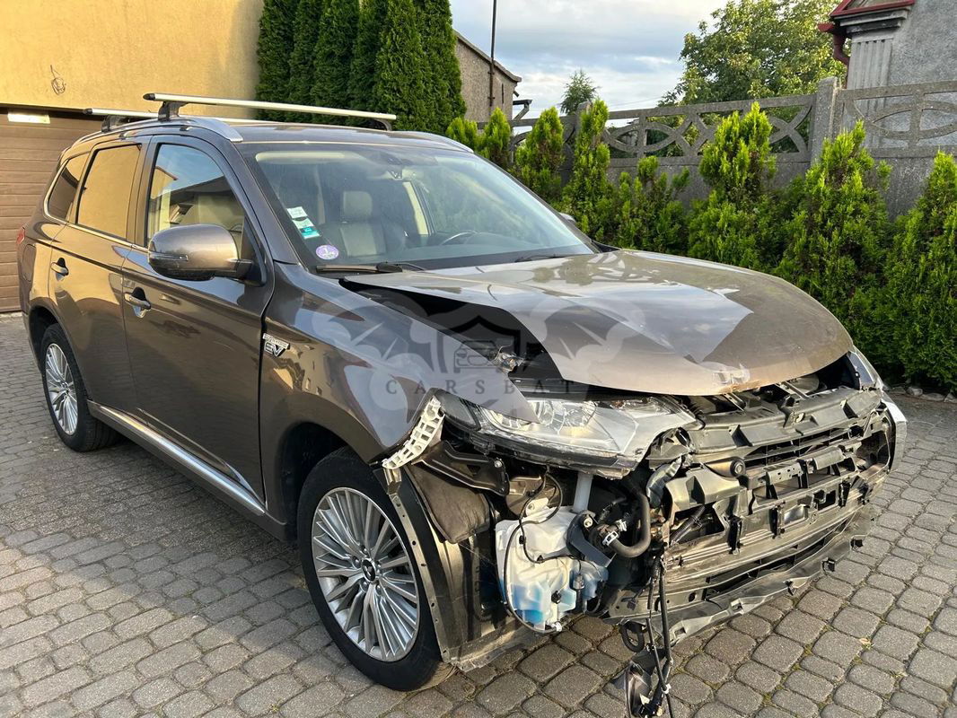 Mitsubishi Outlander III PHEV Instyle 2019