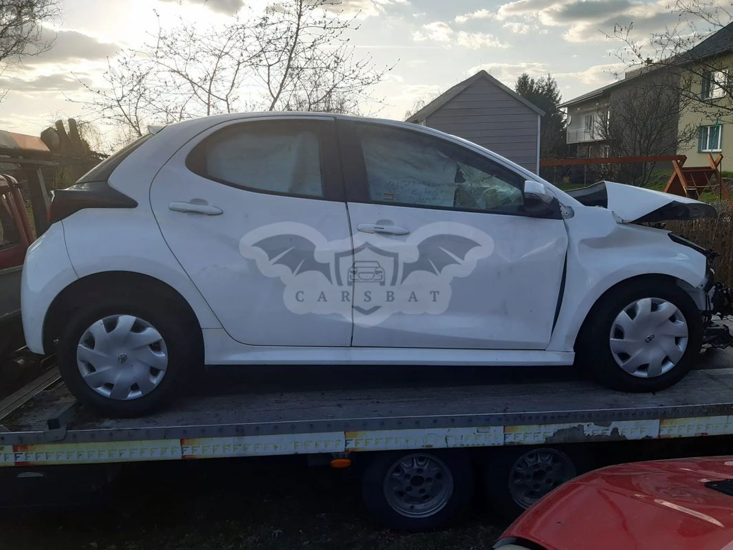 Toyota Yaris IV 1.5 Comfort 2023