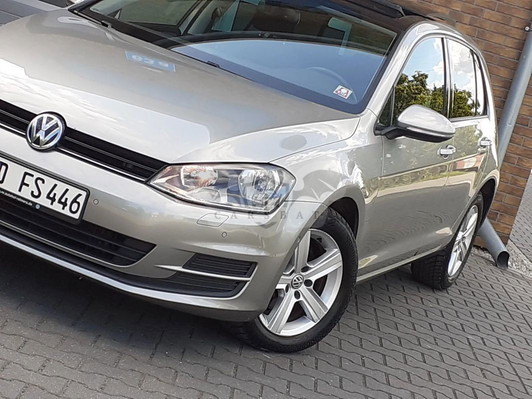 Volkswagen Golf VII 2.0 TDI (BlueMotion Technology) DSG Comfortline 2016