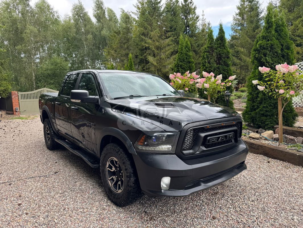 Dodge RAM 1500 5.7 4x4 2016