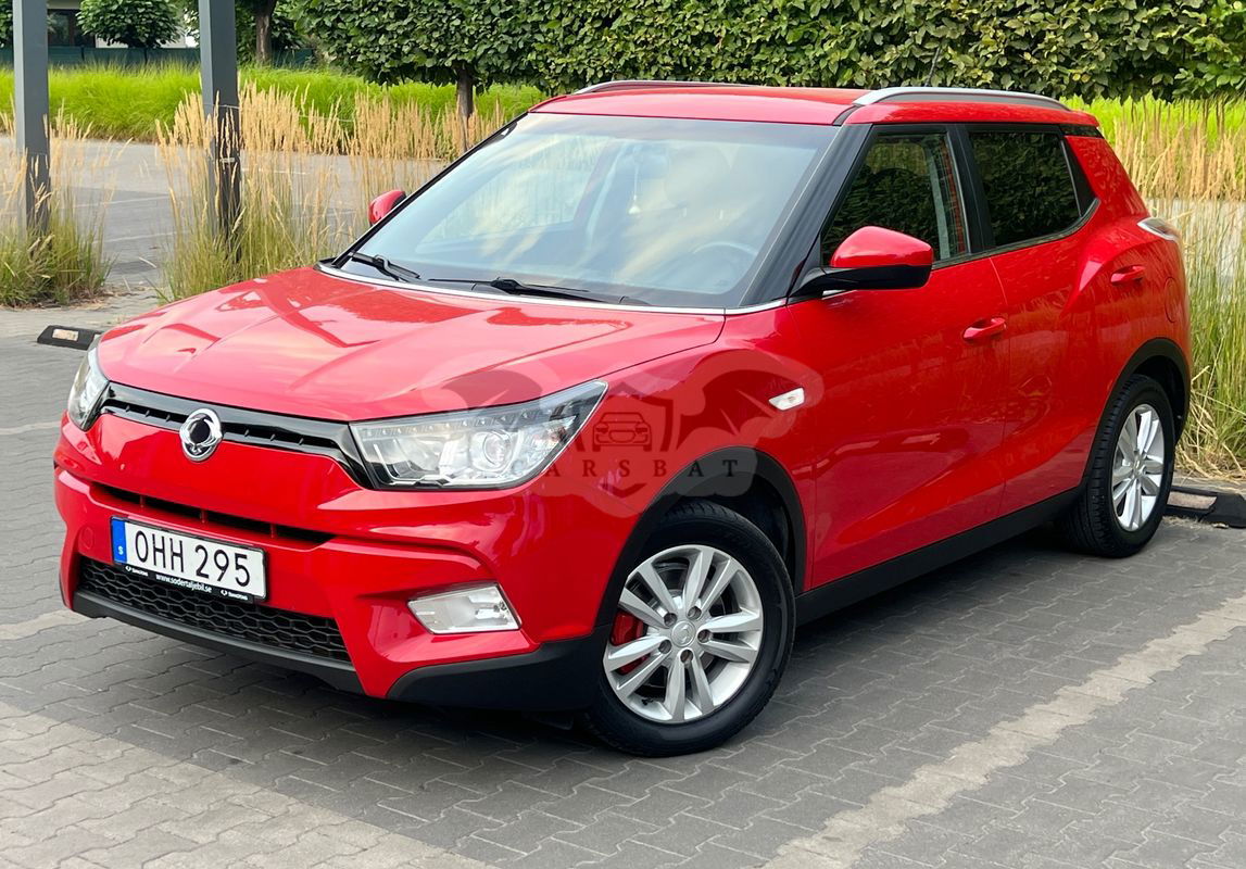Ssangyong / KG Mobility Tivoli e-XGi 160 4WD Quartz 2016
