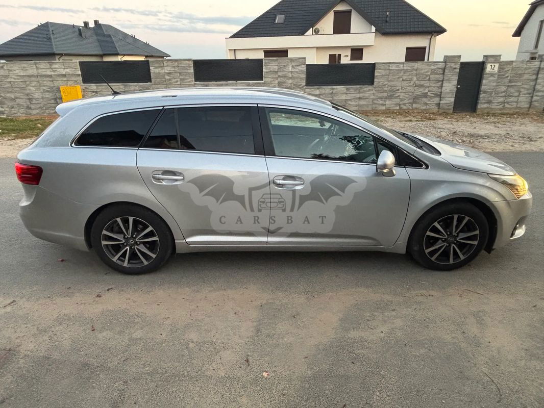 Toyota Avensis III Combi 2.0 D-4D 2012