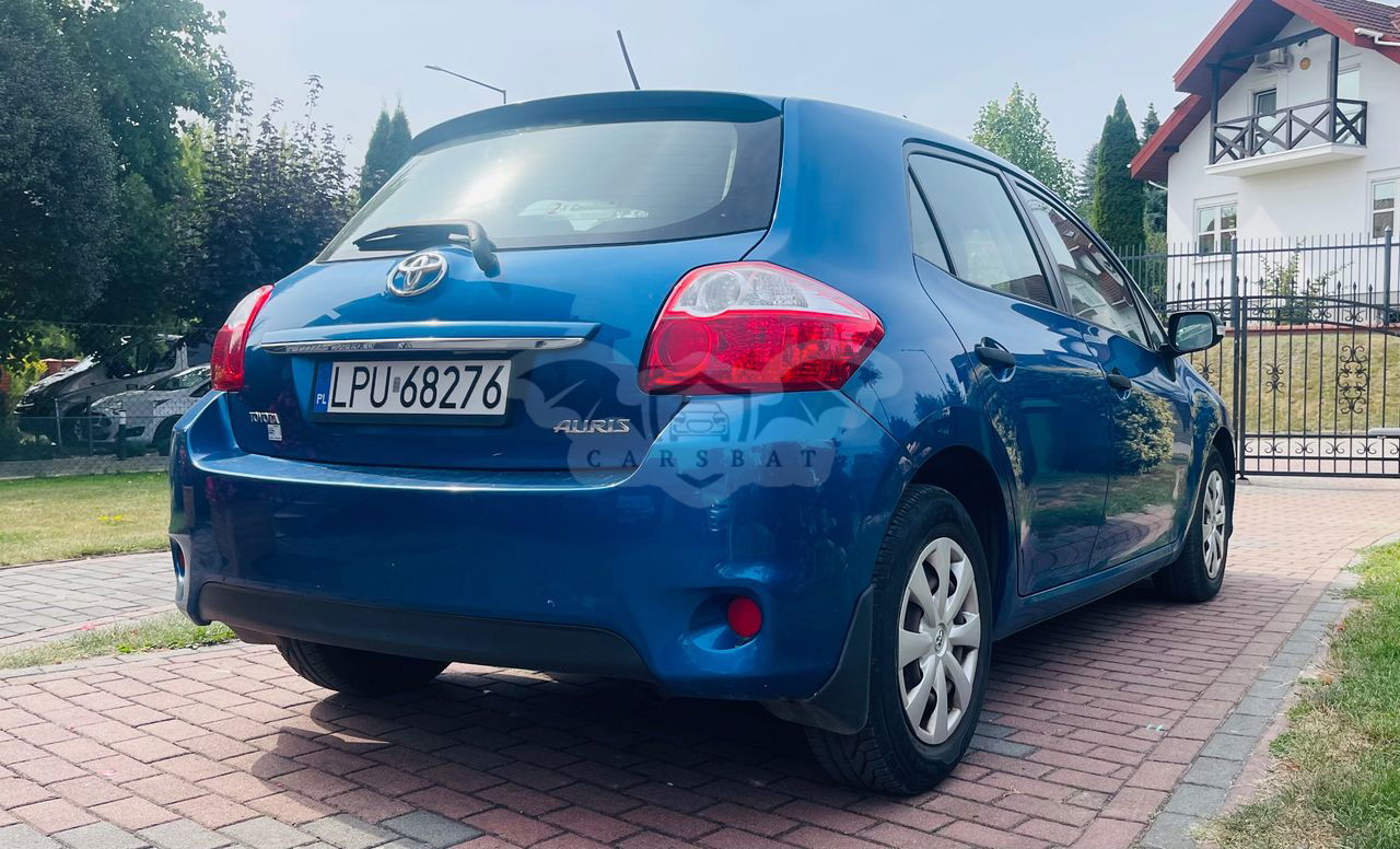 Toyota Auris I 1.33 VVT-i Terra 2011