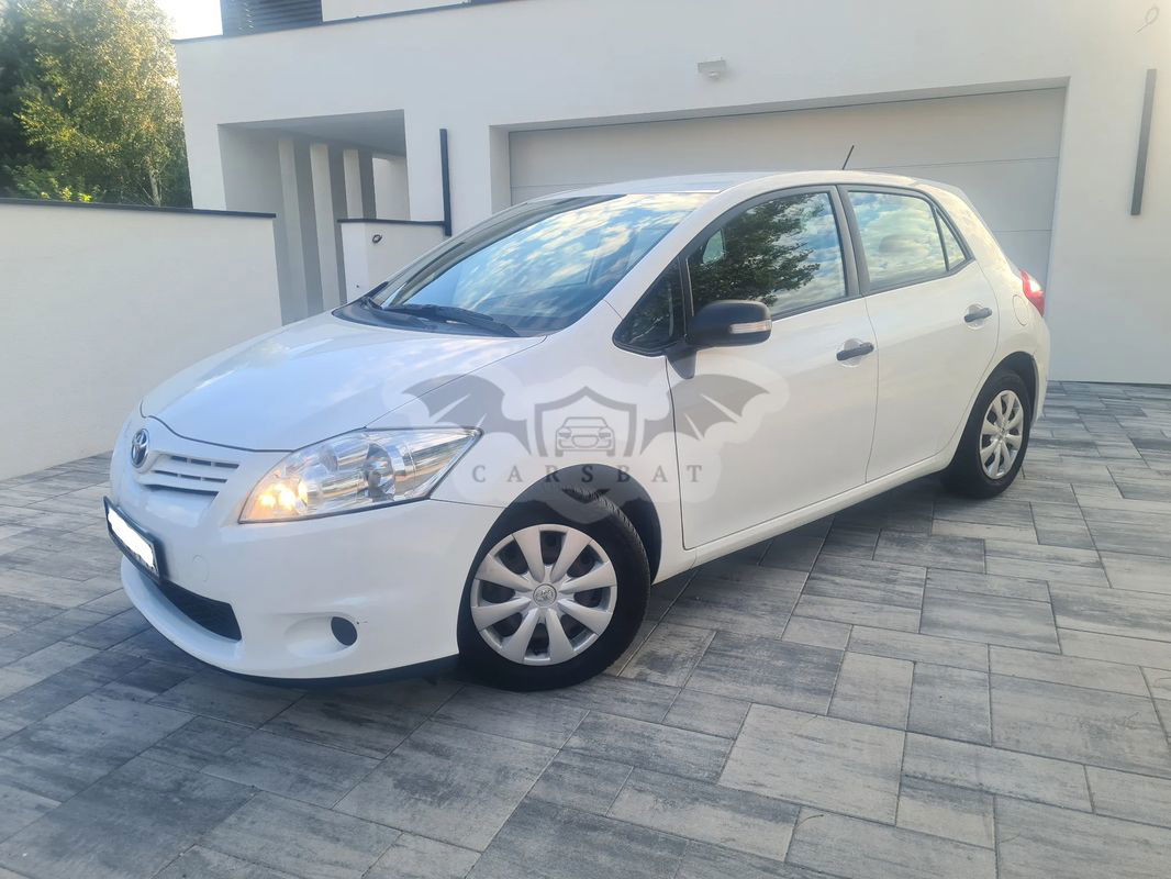 Toyota Auris I 1.4 D-4D Luna EU5 2010