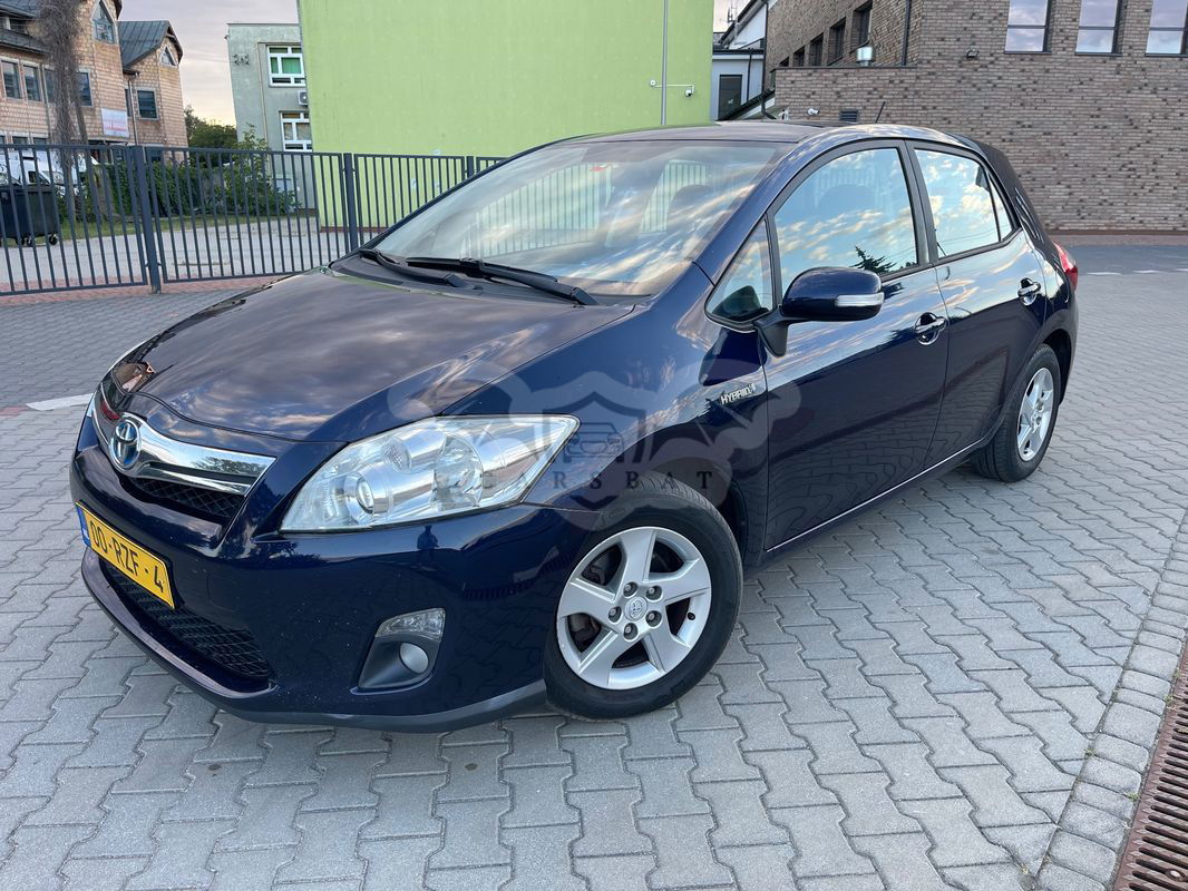 Toyota Auris I 1.8 HSD Luna 2011