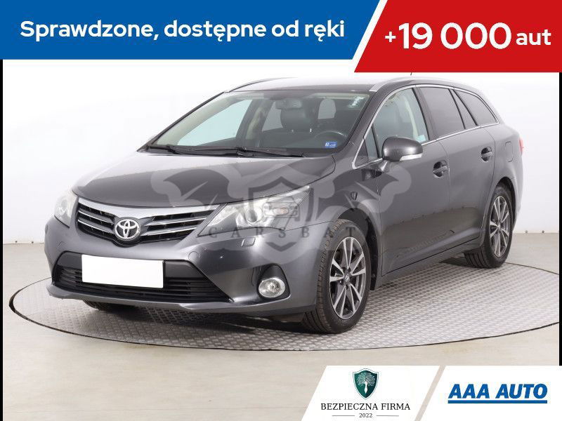 Toyota Avensis III 2012