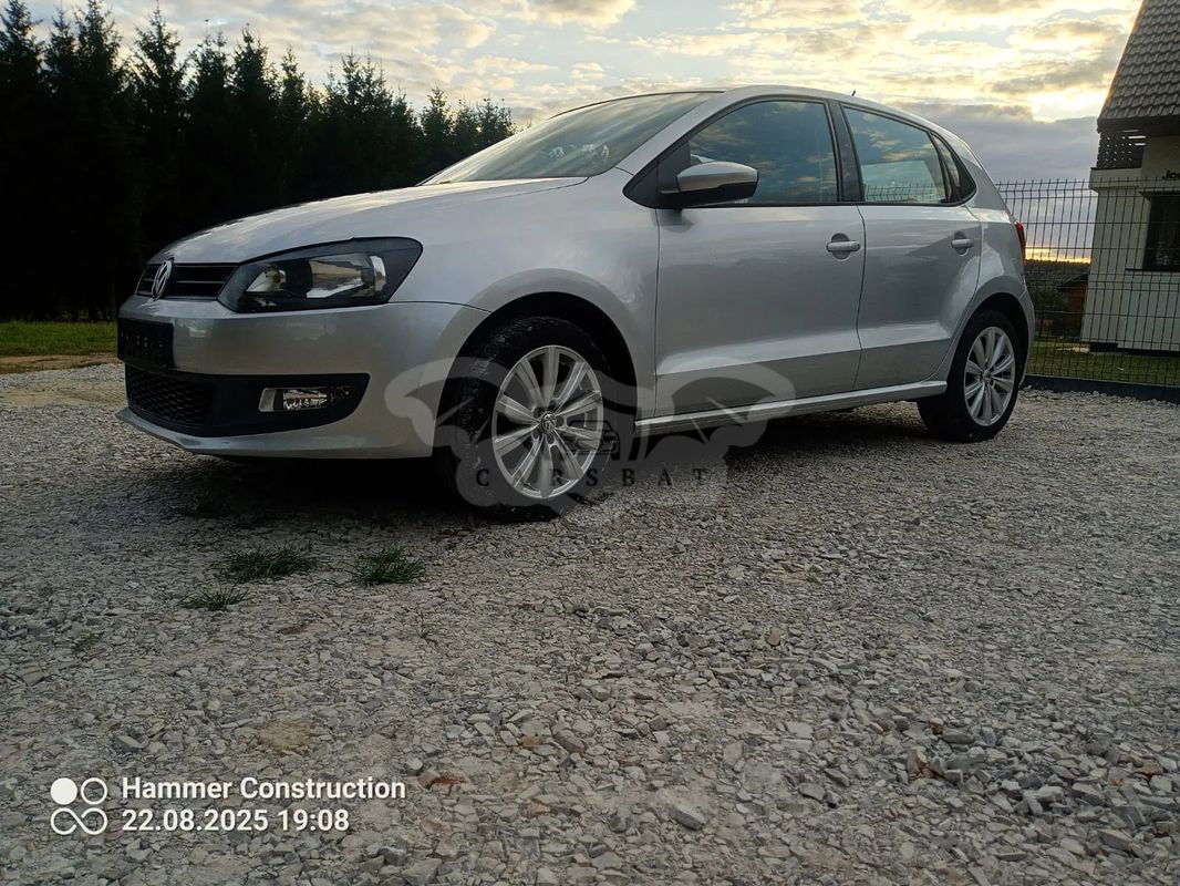 Volkswagen Polo V 1.4 16V Trendline 2011