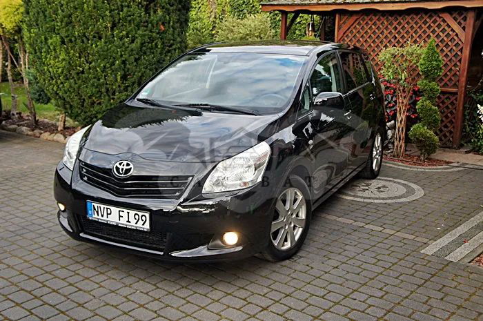 Toyota Verso 2.2 D-CAT 7-Sitzer Executive 2009