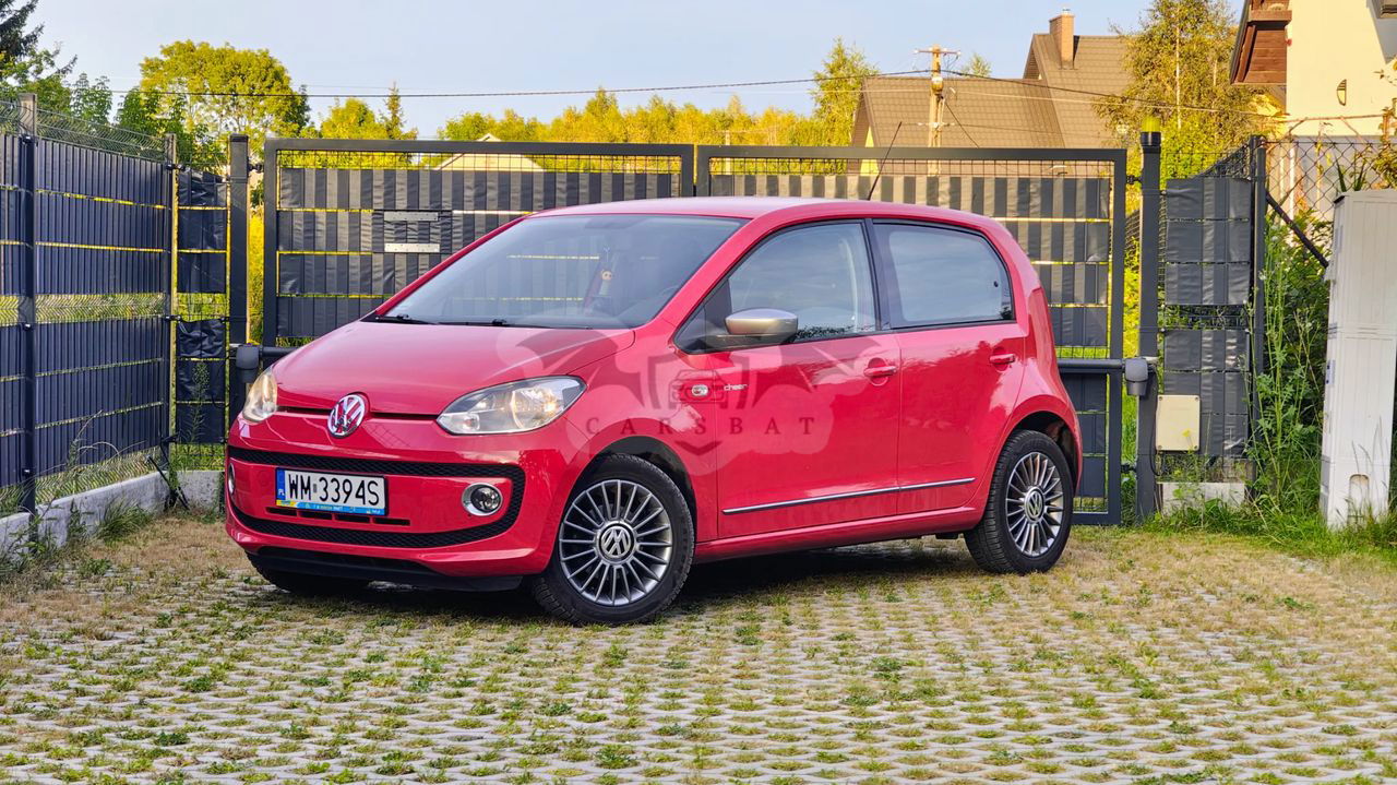 Volkswagen Up! cheer 2013