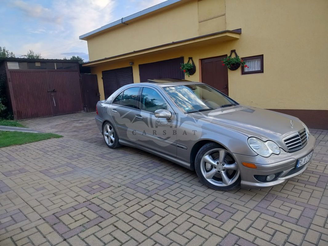 Mercedes-Benz C W203 2006