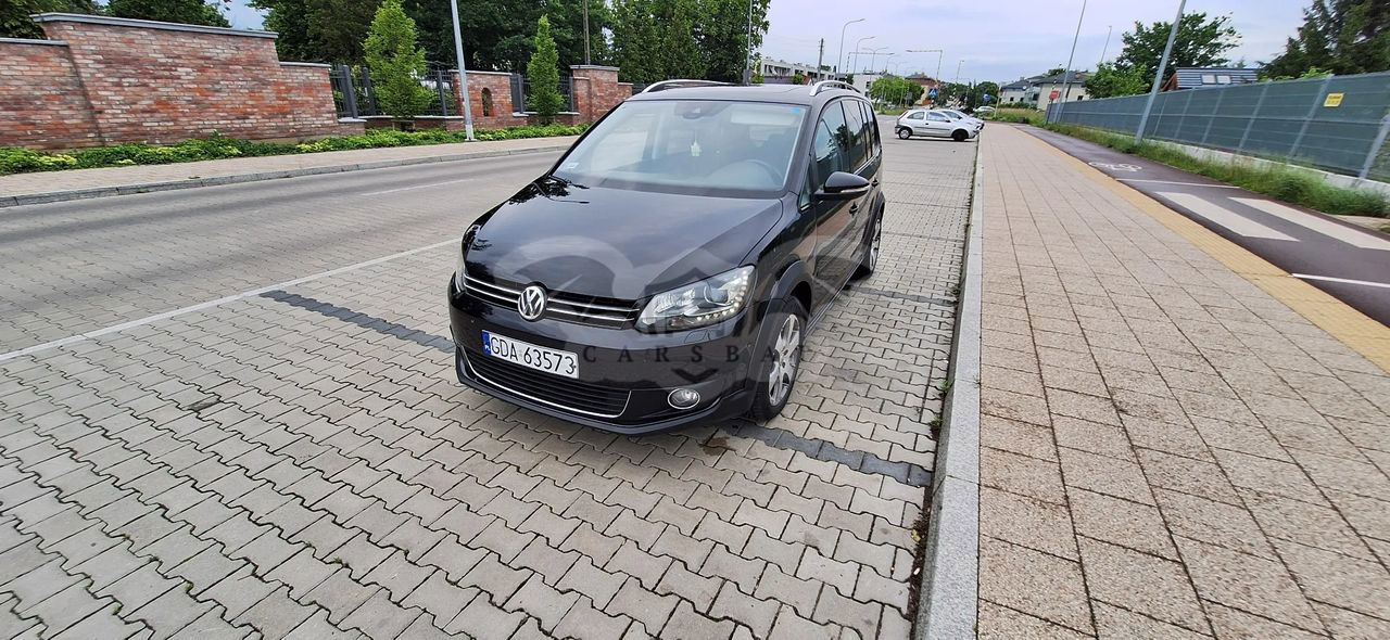 Volkswagen Touran II 2.0 TDI DPF Cross DSG 2011