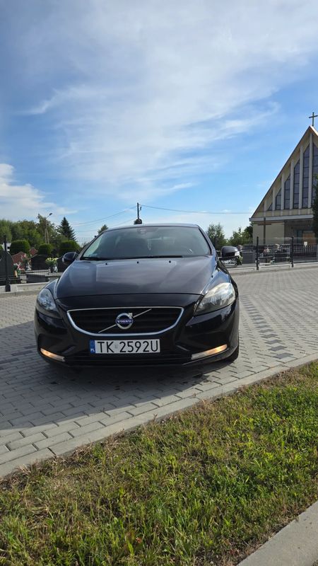 Volvo V40 II 2013