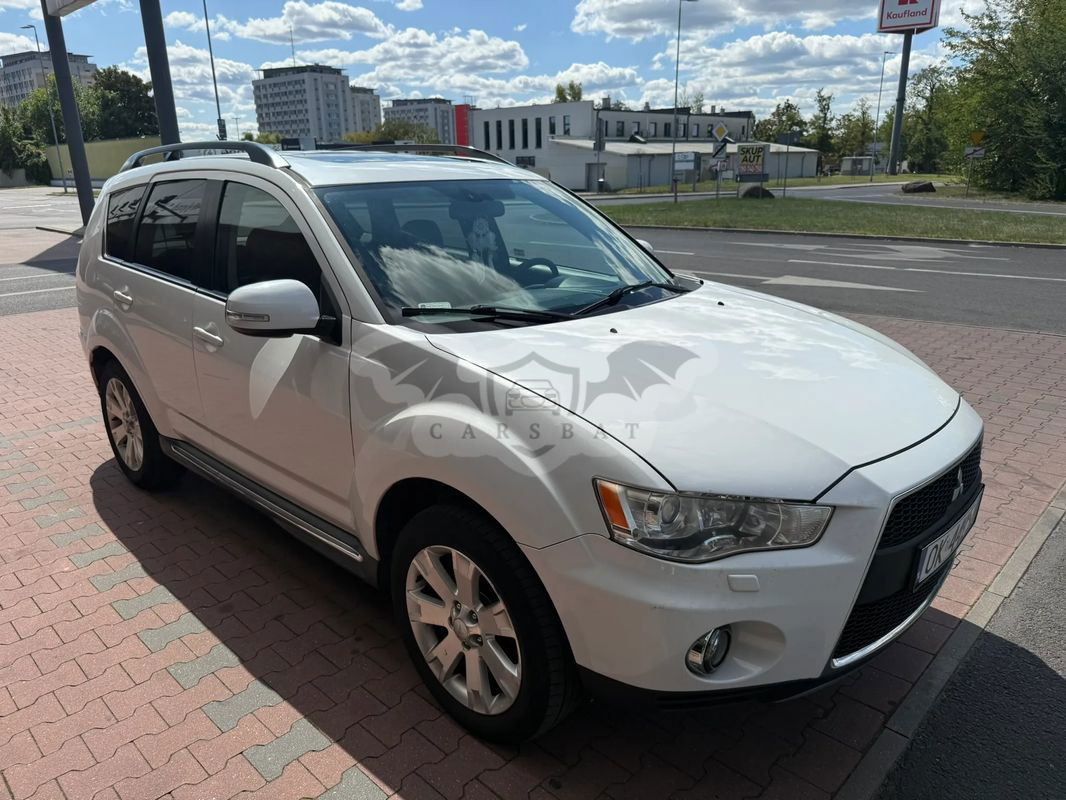 Mitsubishi Outlander II 2.2 DID Intense EU5 2011