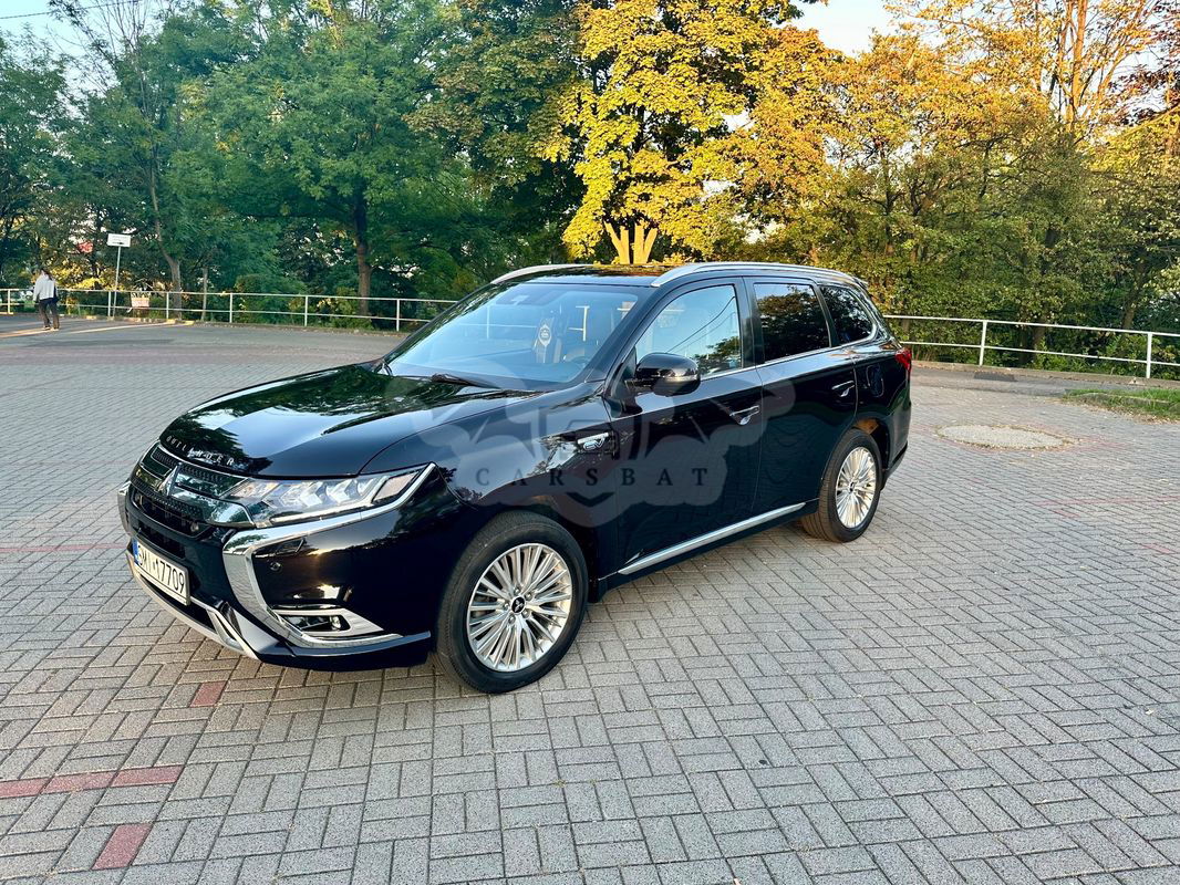 Mitsubishi Outlander III PHEV Instyle + 2020