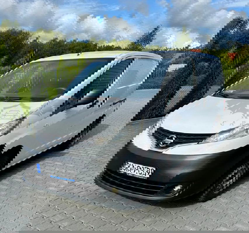 Nissan NV200 2011