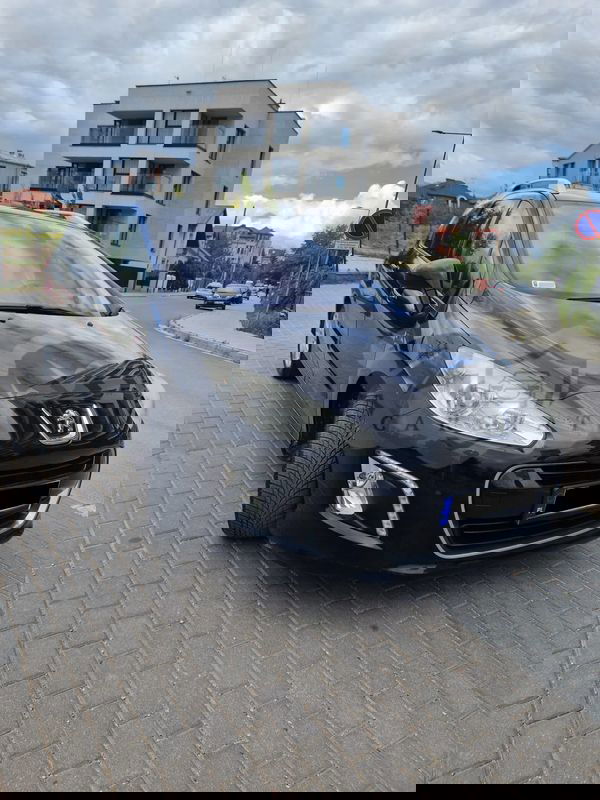 Peugeot 308 T7 2011