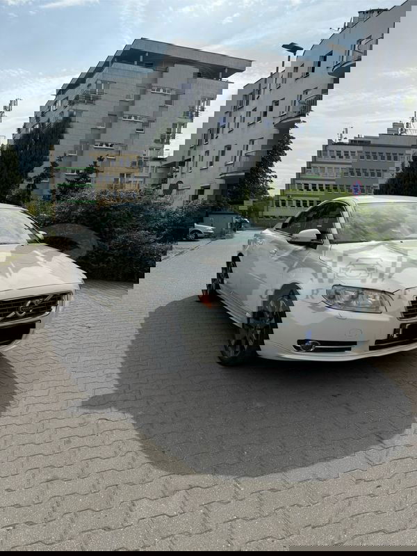 Volvo S80 II D5 AWD R-Design Summum 2010