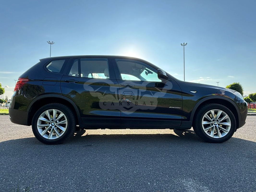 BMW X3 F25 2011