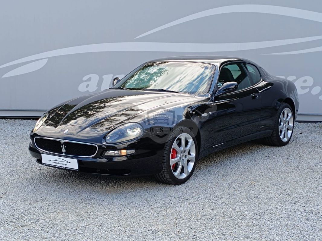 Maserati Coupé 2004