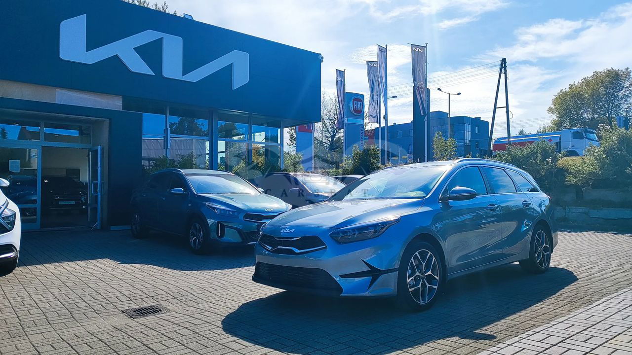 Kia Ceed III 1.5 T-GDI Tribute 2025