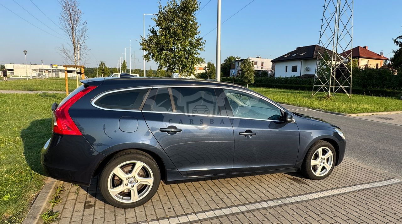 Volvo V60 I D2 Base 2012