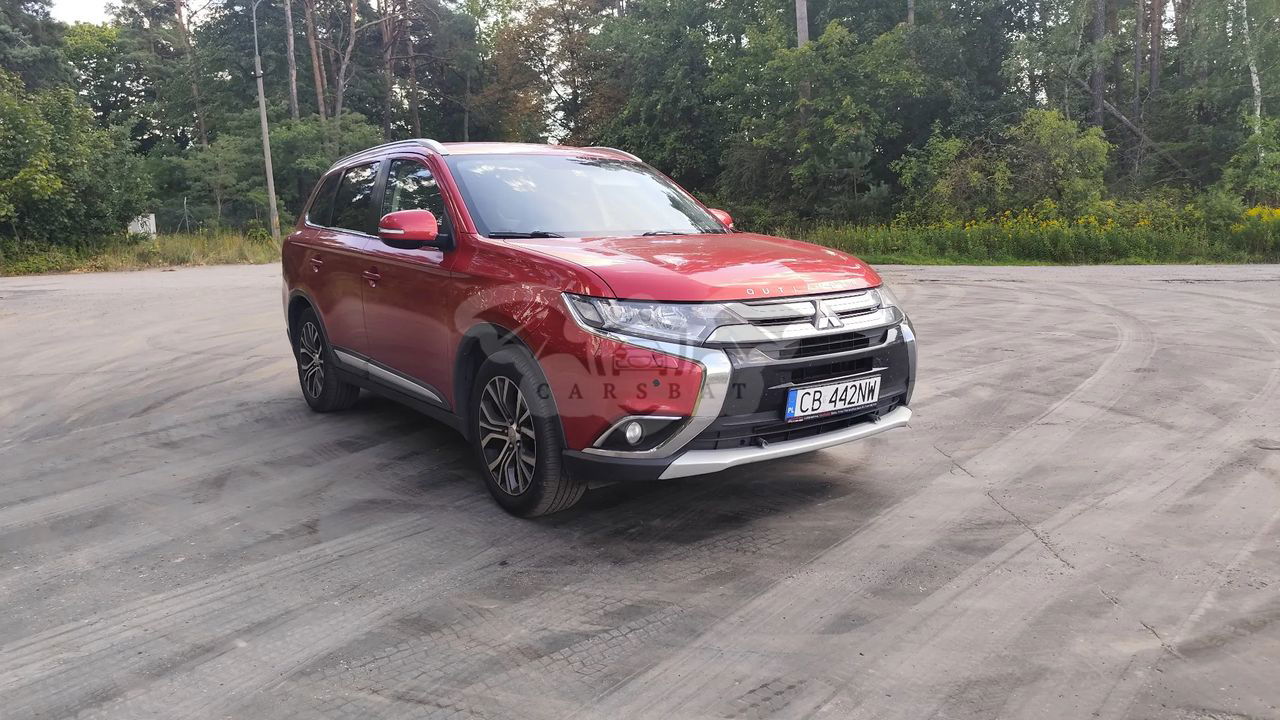 Mitsubishi Outlander III 2016