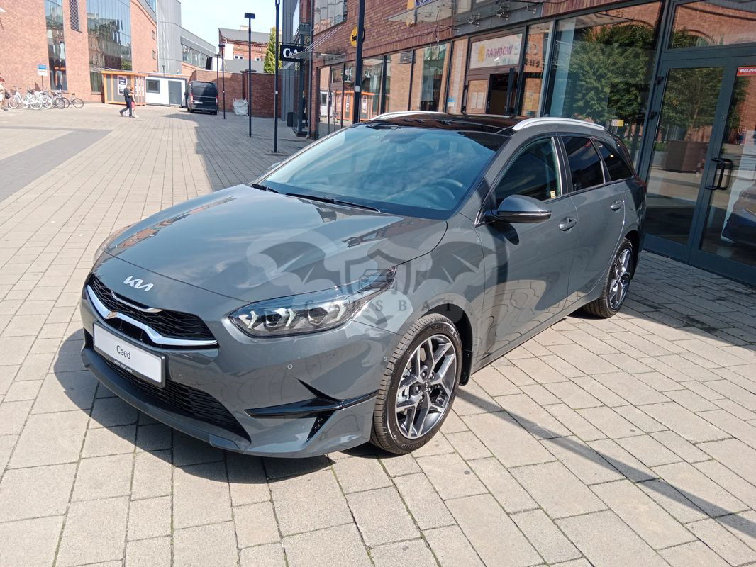 Kia Ceed III 1.5 T-GDI Tribute DCT 2025