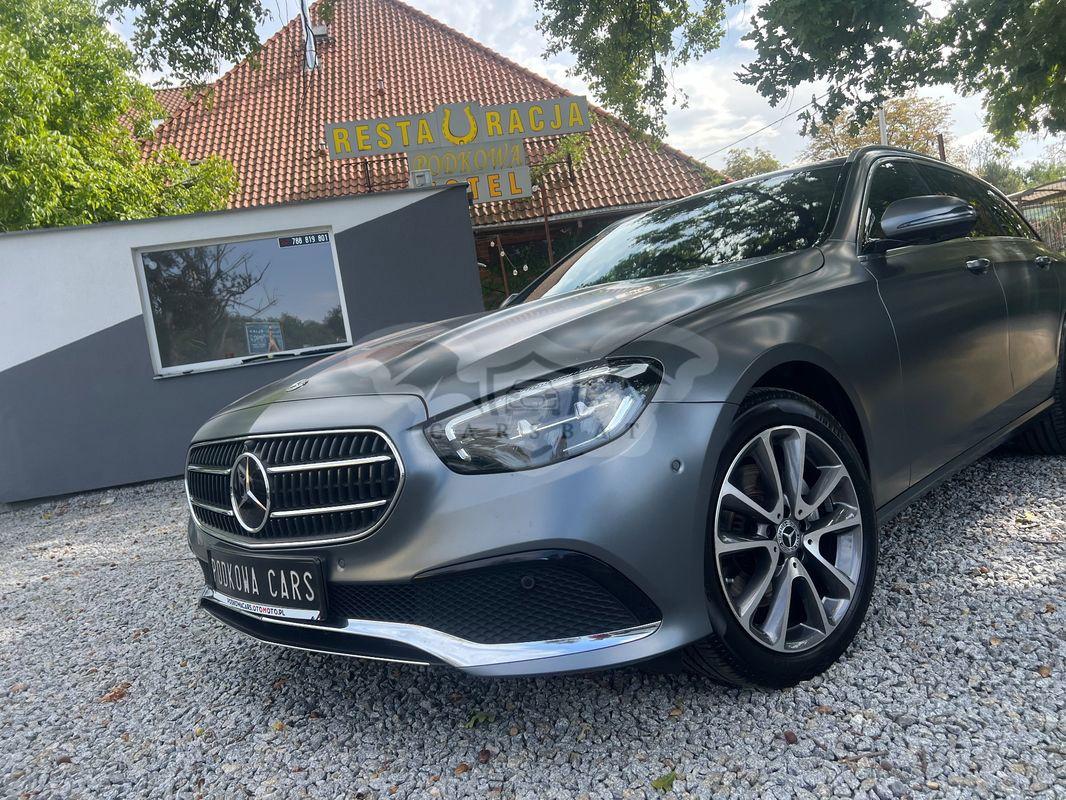 Mercedes-Benz E W213 220 d 4Matic T 9G-TRONIC Exclusive 2022