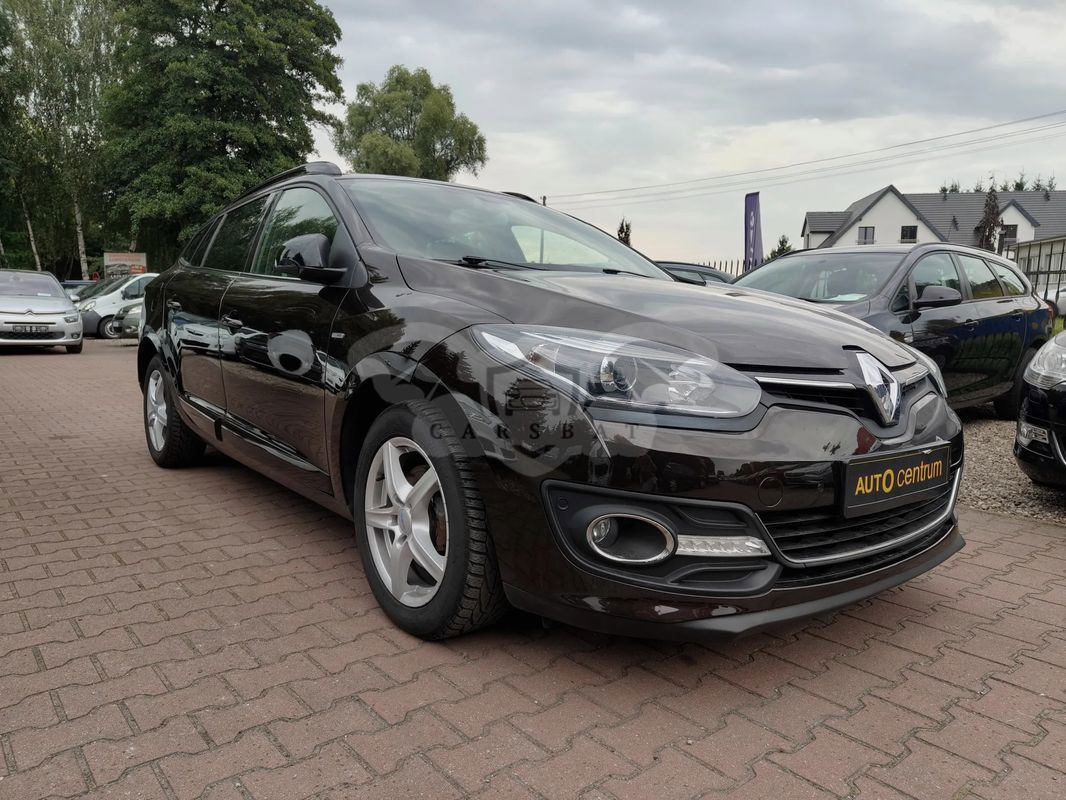 Renault Megane III ENERGY TCe 130 BOSE EDITION 2013