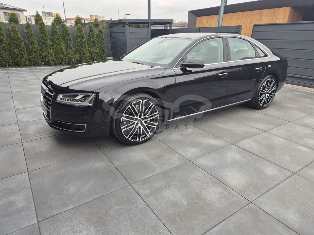 Audi A8 D4 4.0 TFSI cylinder on demand quattro tiptronic 2015