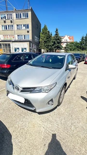 Toyota Auris II 1.6 Dynamic 2014