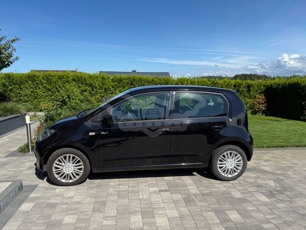 Volkswagen Up! 1.0 move 2014