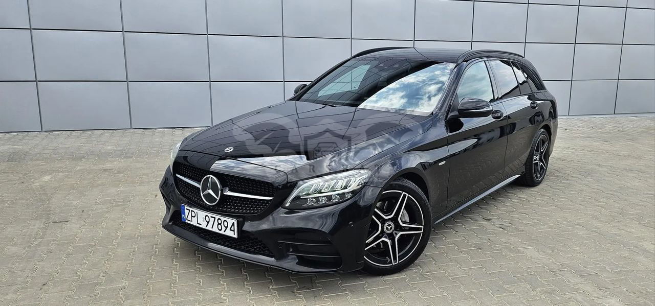 Mercedes-Benz C W205 220 d T 9G-TRONIC Edition AMG Line 2021