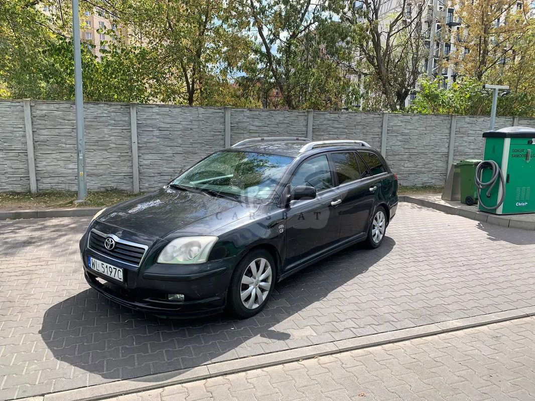 Toyota Avensis II 2.0 D-4D Sol 2004