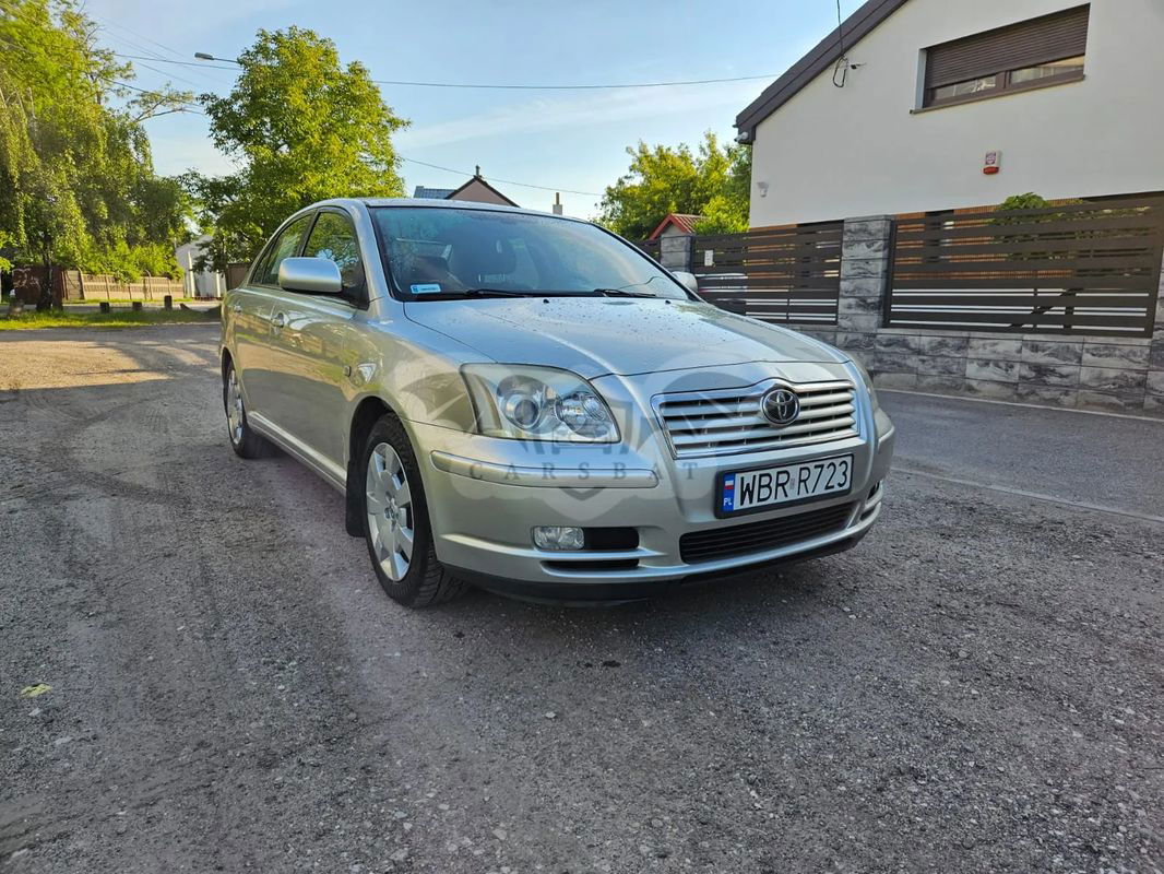 Toyota Avensis II 1.8 VVT-i Sol 2004