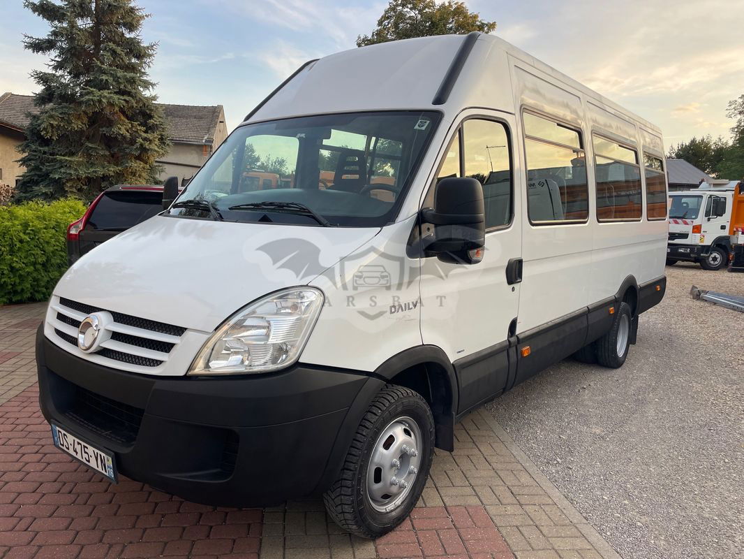 Irisbus Autobus iveco daily  a50 c15  super stan 17  miejsc minibus 2008