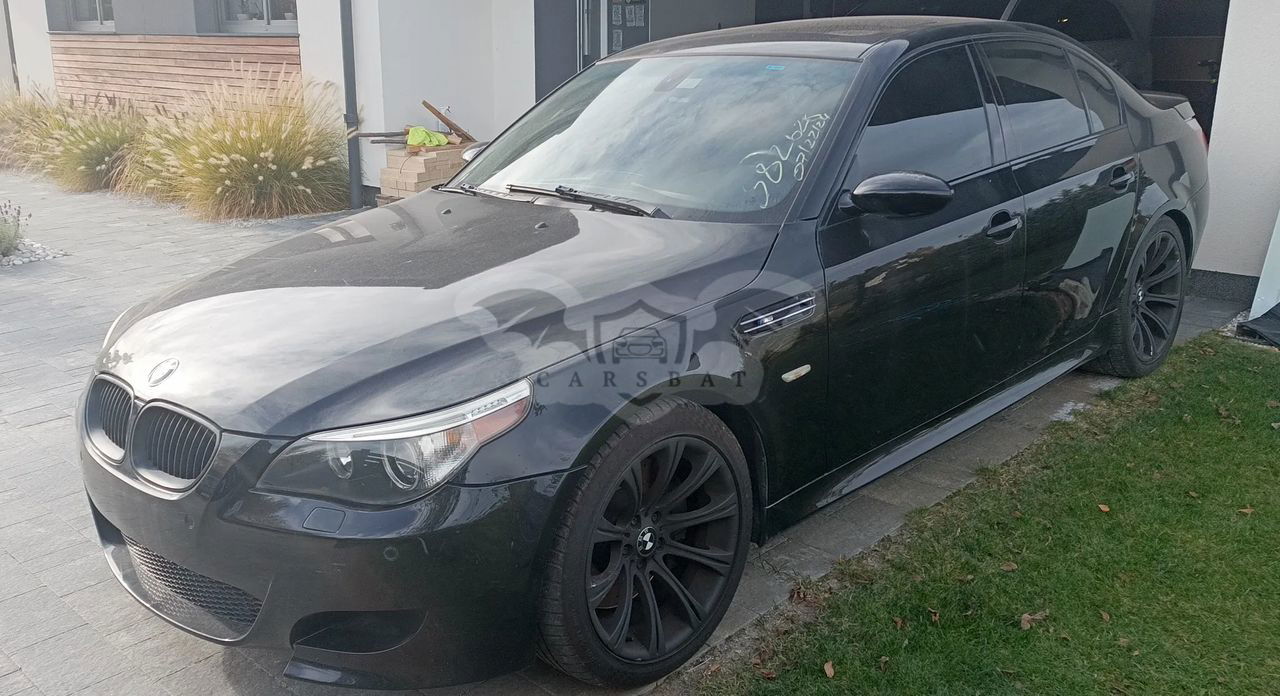 BMW M5 Standard 2005
