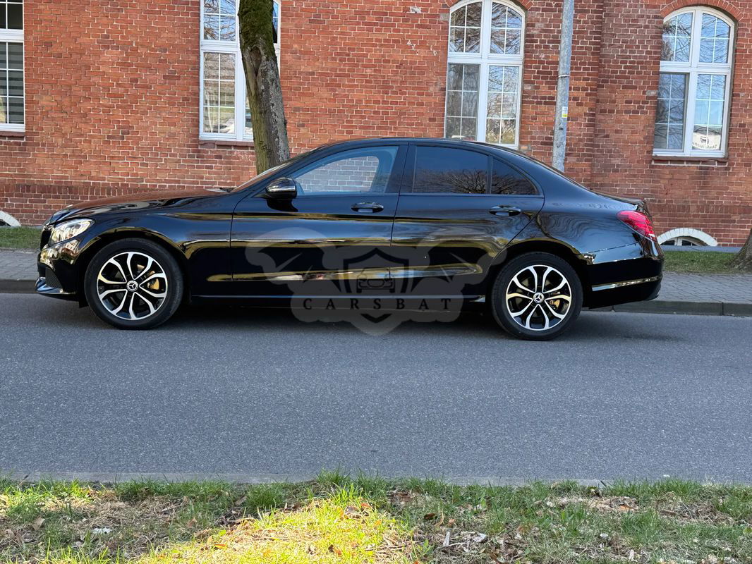 Mercedes-Benz C W205 180 (BlueTEC) d 7G-TRONIC AMG Line 2017
