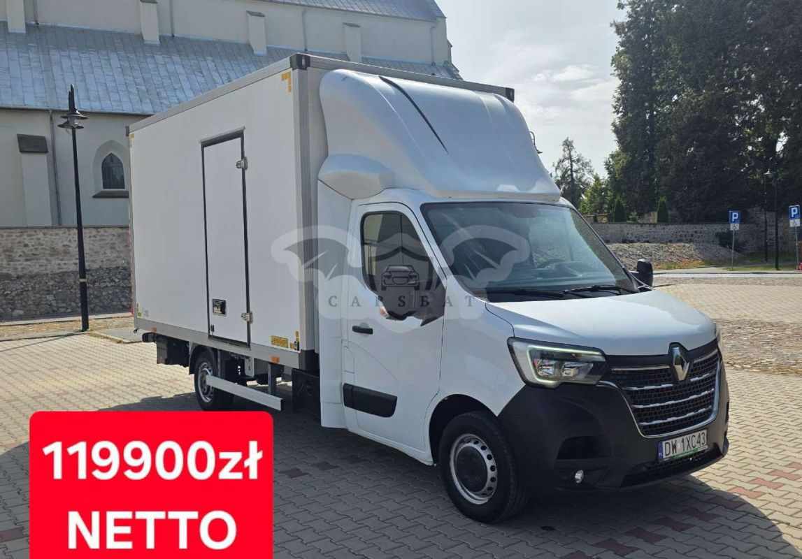 Renault Master 2023