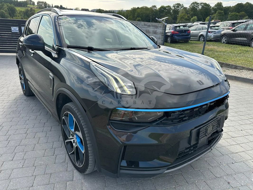 Lynk&Co 01 PHEV 2022