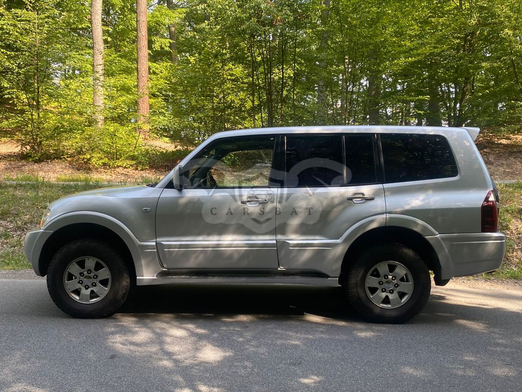 Mitsubishi Pajero III 2003
