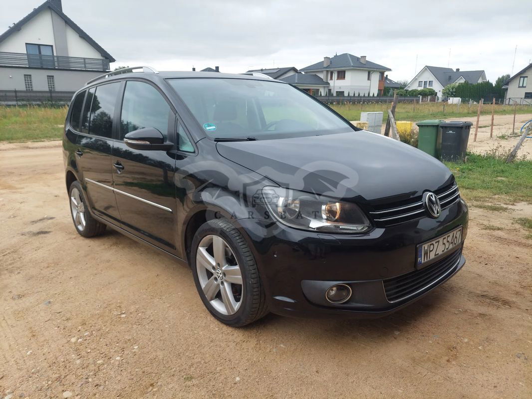 Volkswagen Touran II 1.6 TDI DPF DSG Highline 2010