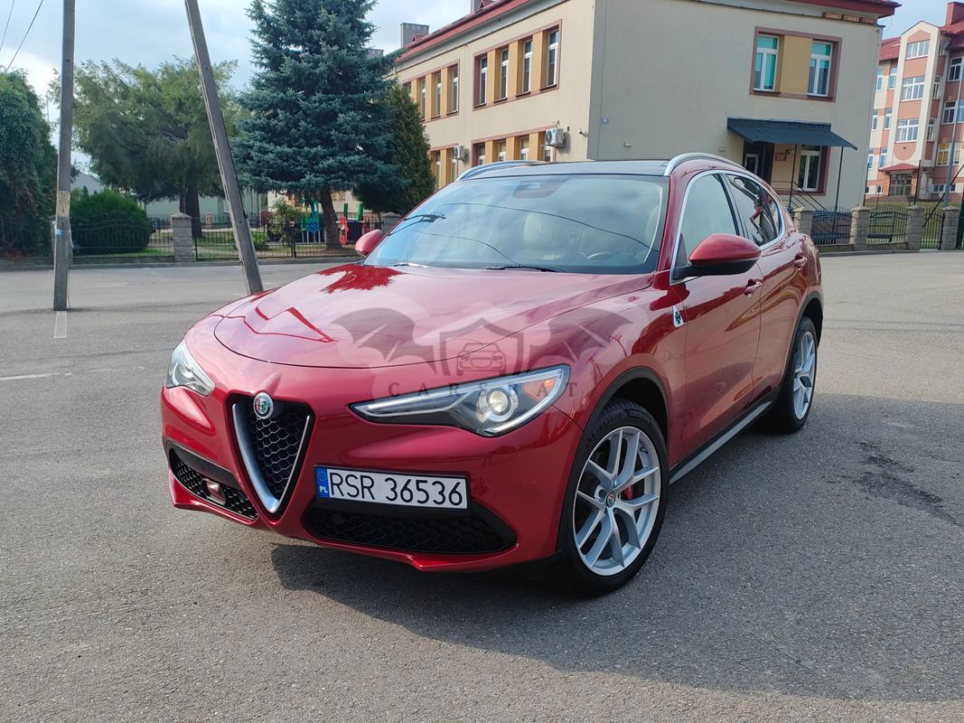 Alfa Romeo Stelvio 2.0 Turbo 16V AT8-Q4 Lusso Ti 2018